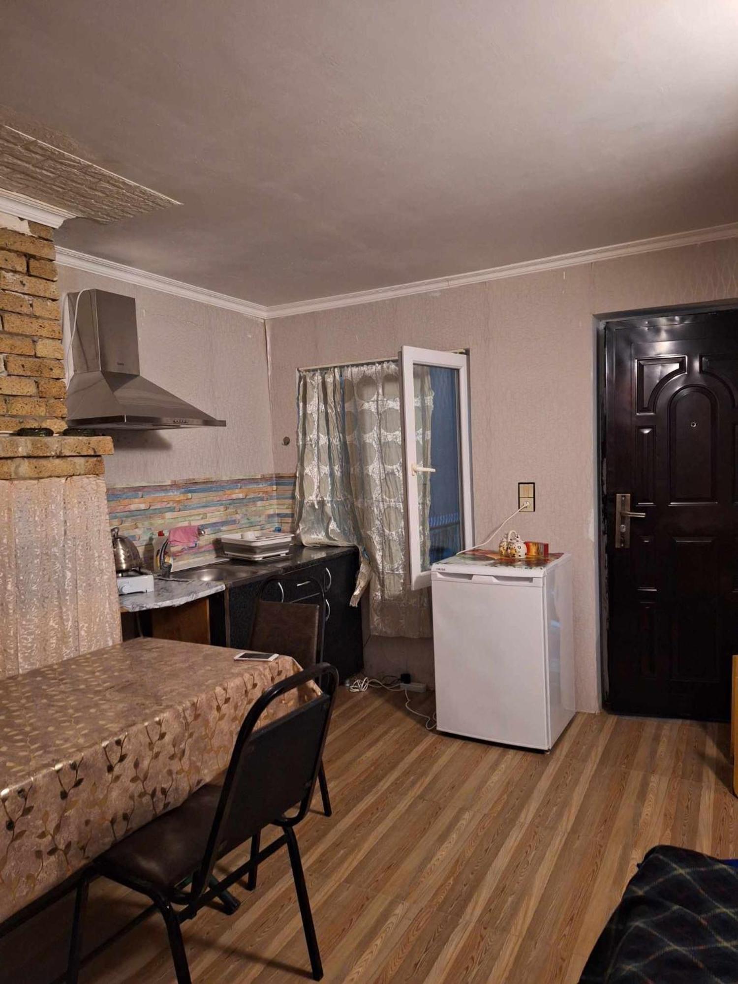Lux-2-Or-1- Persons Irodion Evdoshvili Street #15 Kutaisi Ngoại thất bức ảnh